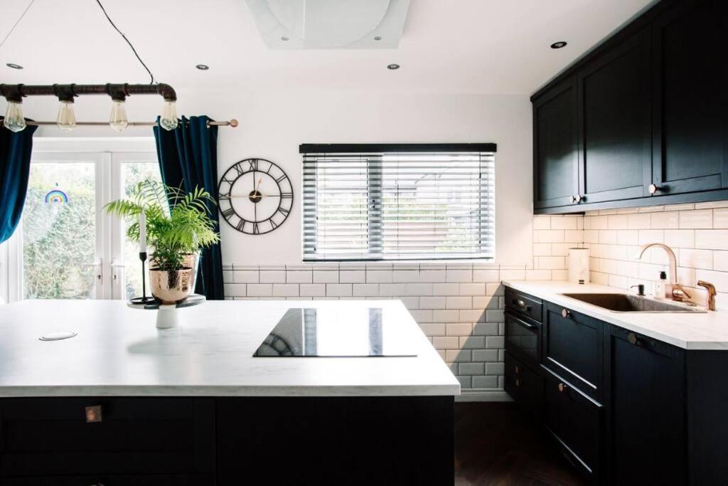 Modern & Stylish Home In The Heart Of Belfast Exterior foto